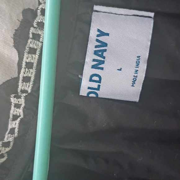 Old Navy Black Mini Dress with White Floral Details - Picture 5 of 5